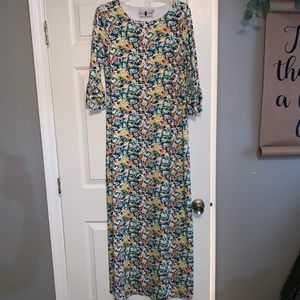 Dainty jewells maxi length dress